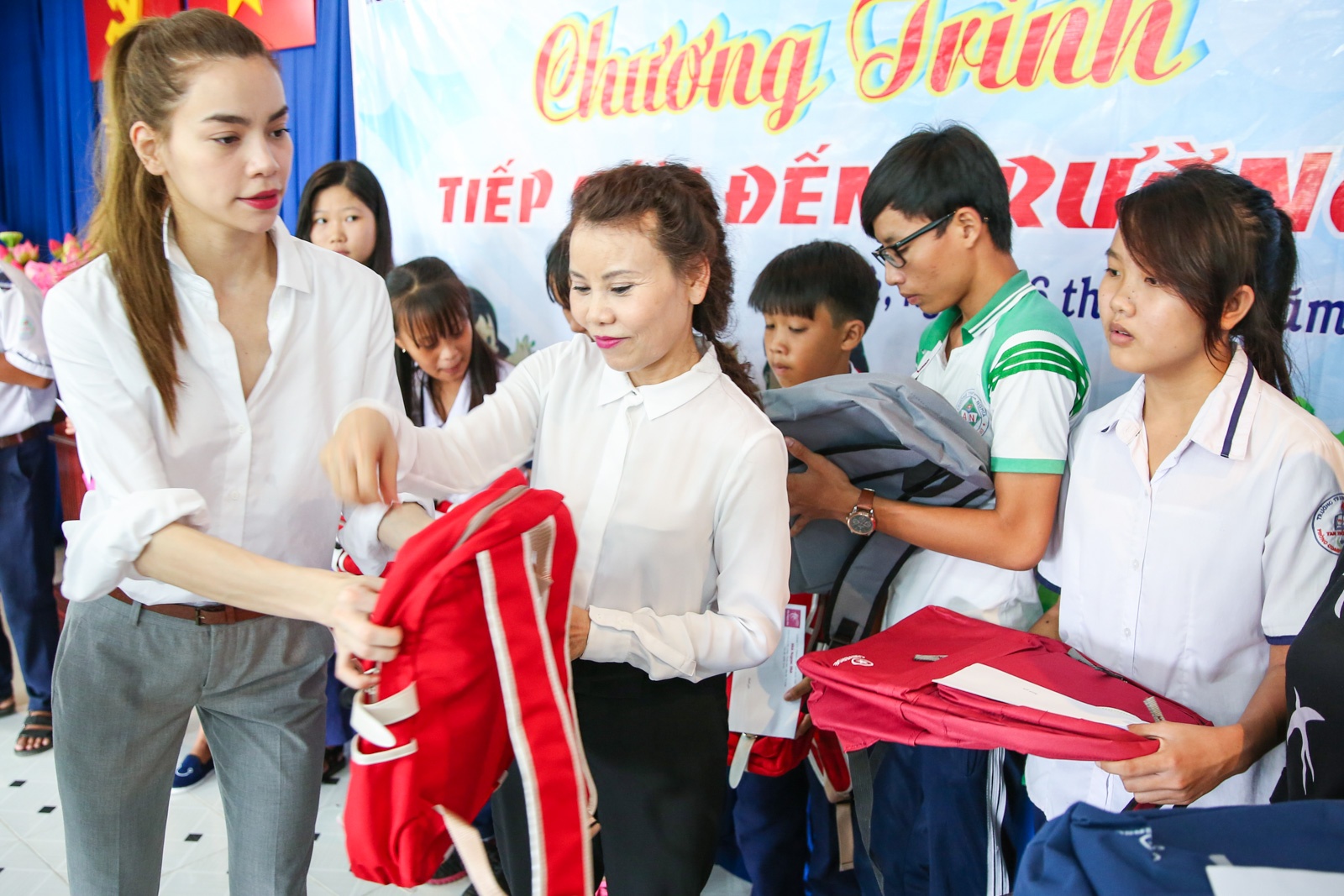 Team The Face Ho Ngoc Ha anh 10