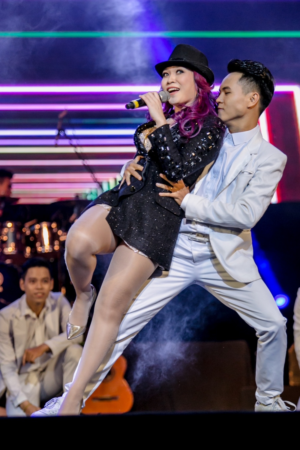 Dem nhac Hay ve voi nhau cua My Tam anh 8