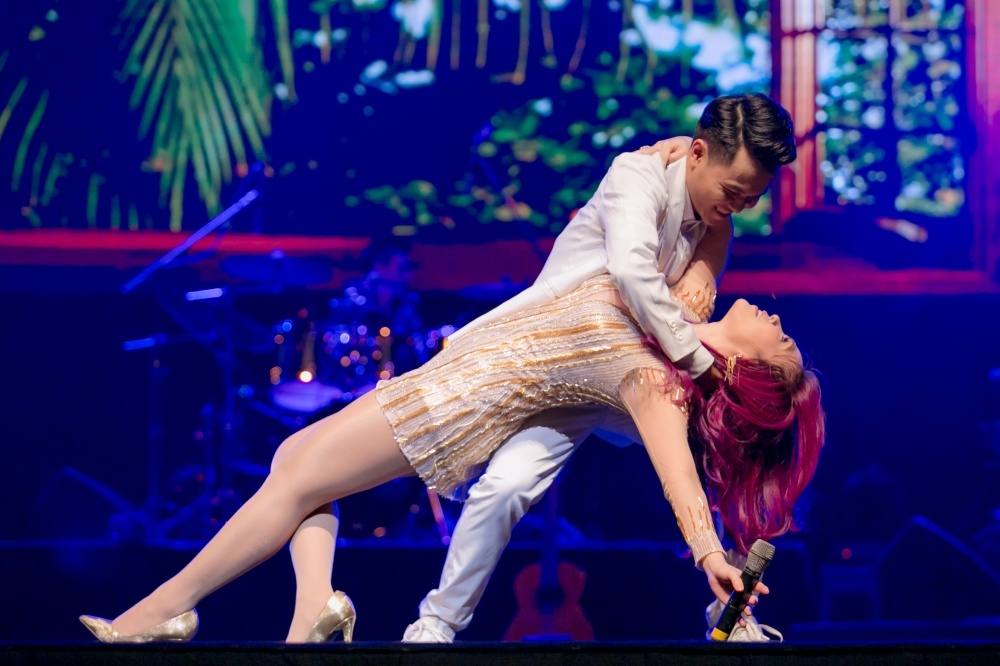 Dem nhac Hay ve voi nhau cua My Tam anh 9