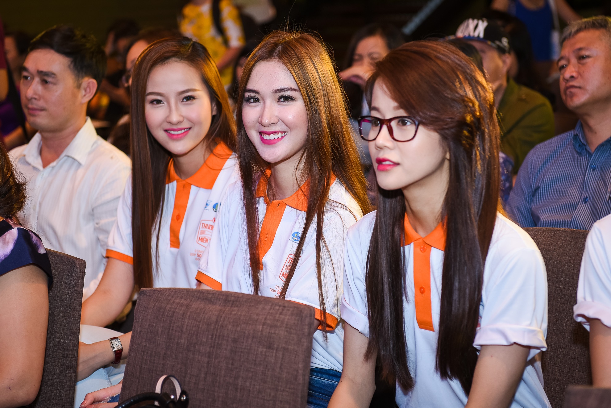 Dan sao Viet di su kien anh 3