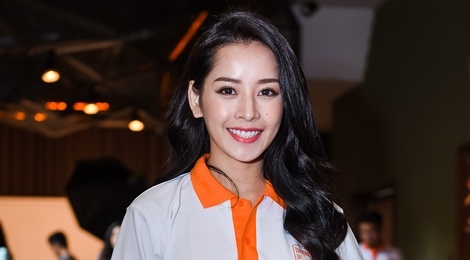 Pham Huong, Chi Pu tham gia su kien tu thien hinh anh