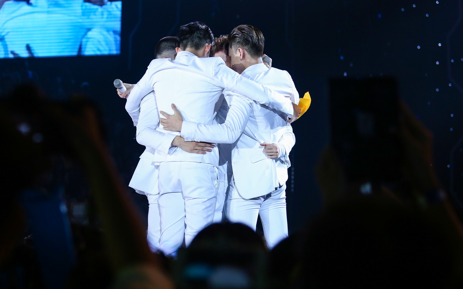 Live show cuoi cung cua 365 anh 5