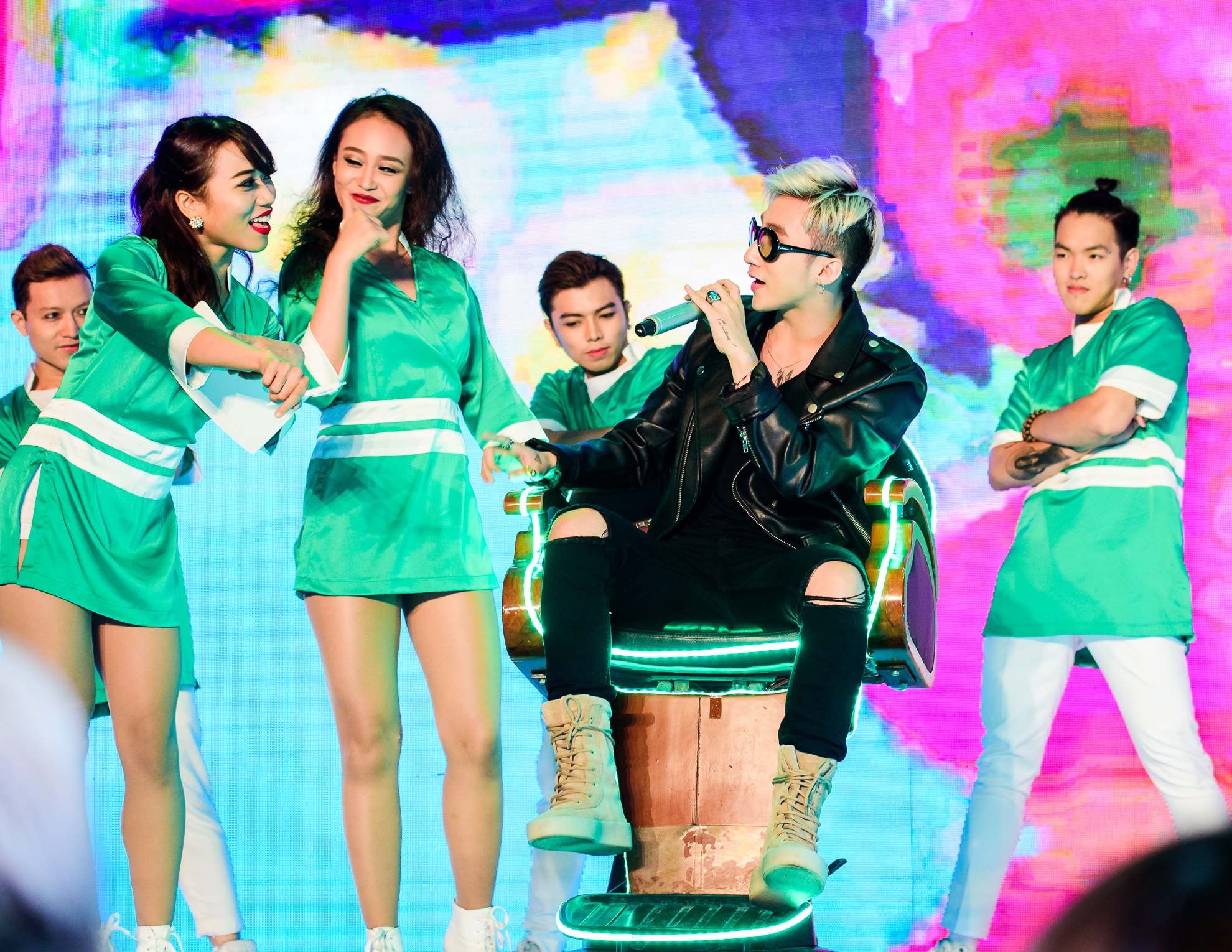 Son Tung bieu dien Em cua ngay hom qua anh 1