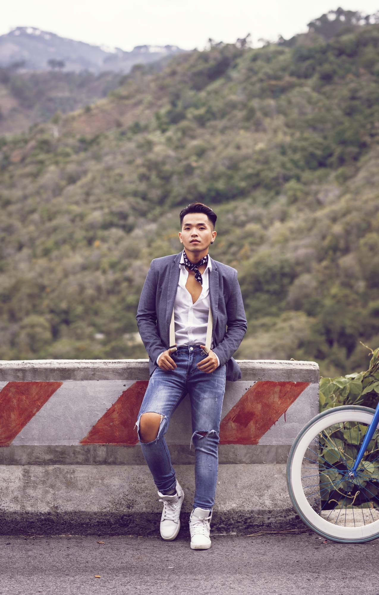 MV Viet Nam,  di,  hon va yeu cua Pham Hong Phuoc anh 1