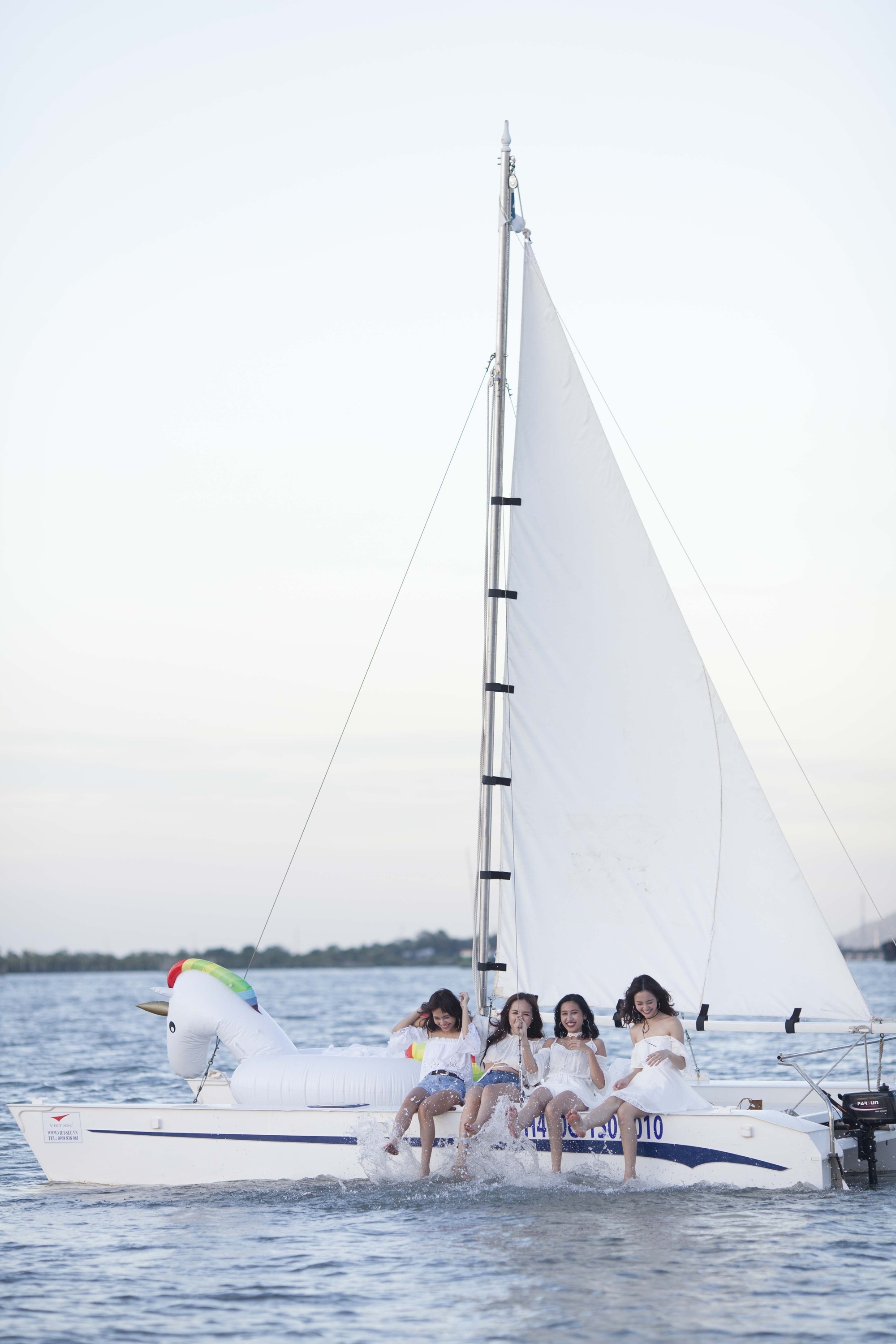 MV Crush on you cua Phuong Ly anh 7