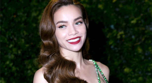 Ha Ho bi vo dai gia Chu Dang Khoa da xeo chuyen cau hon hinh anh