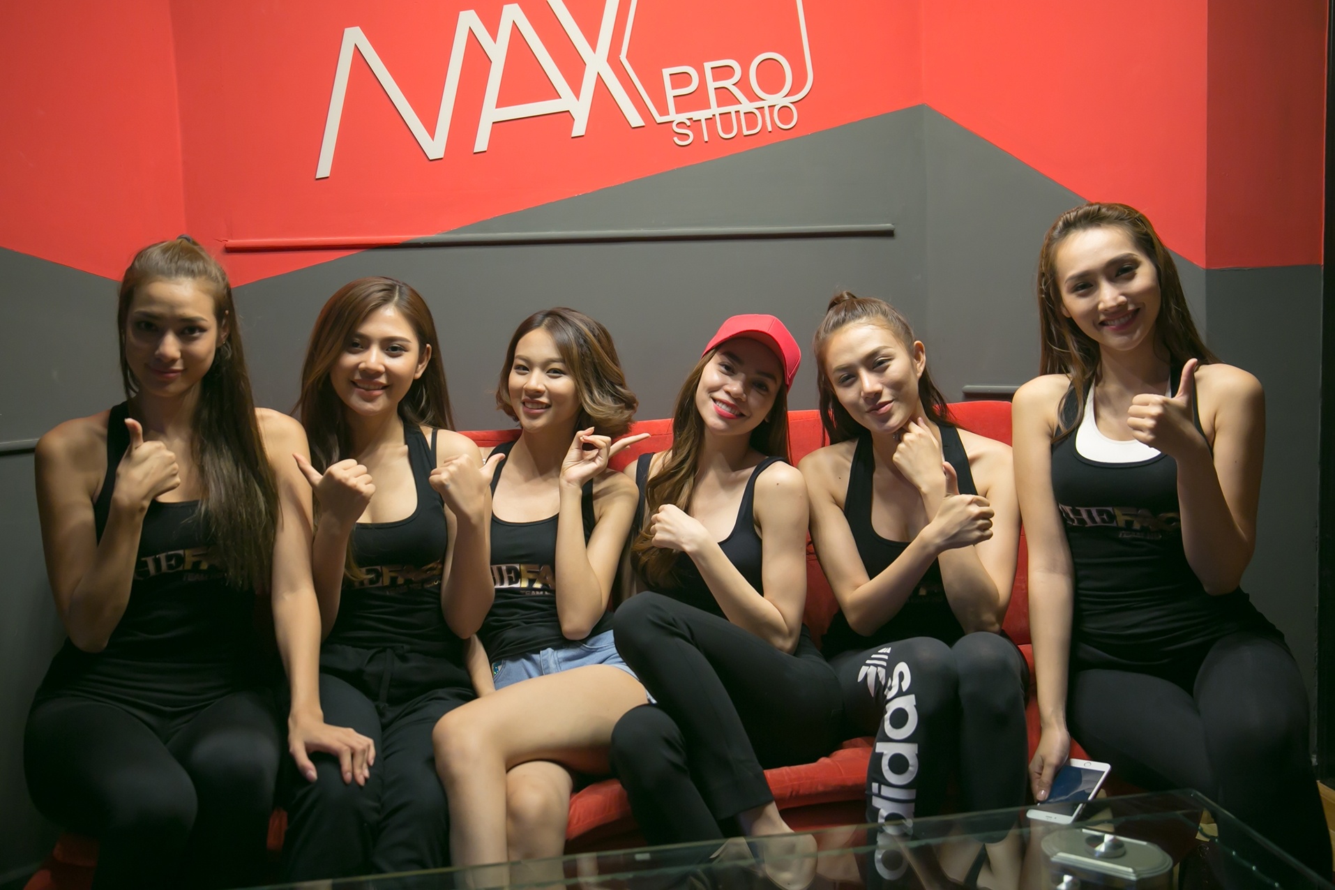 Team The Face Ho Ngoc Ha anh 4