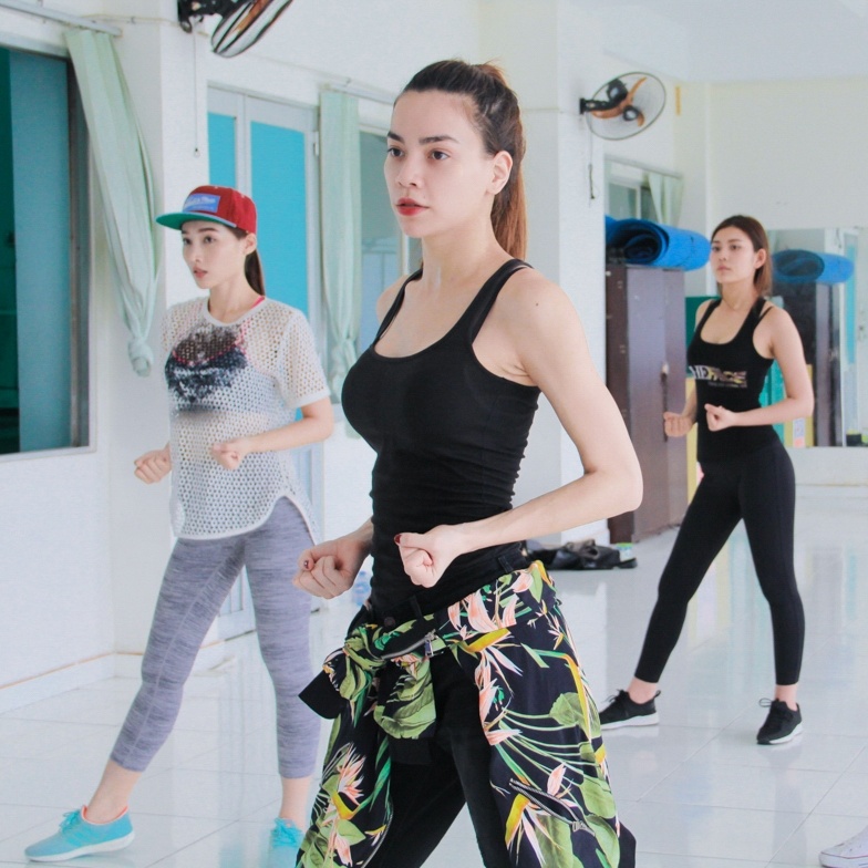 Team The Face Ho Ngoc Ha anh 6