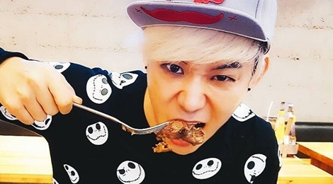 Ca si Han Quoc cover 'Anh cu di di' tan cong Vpop hinh anh