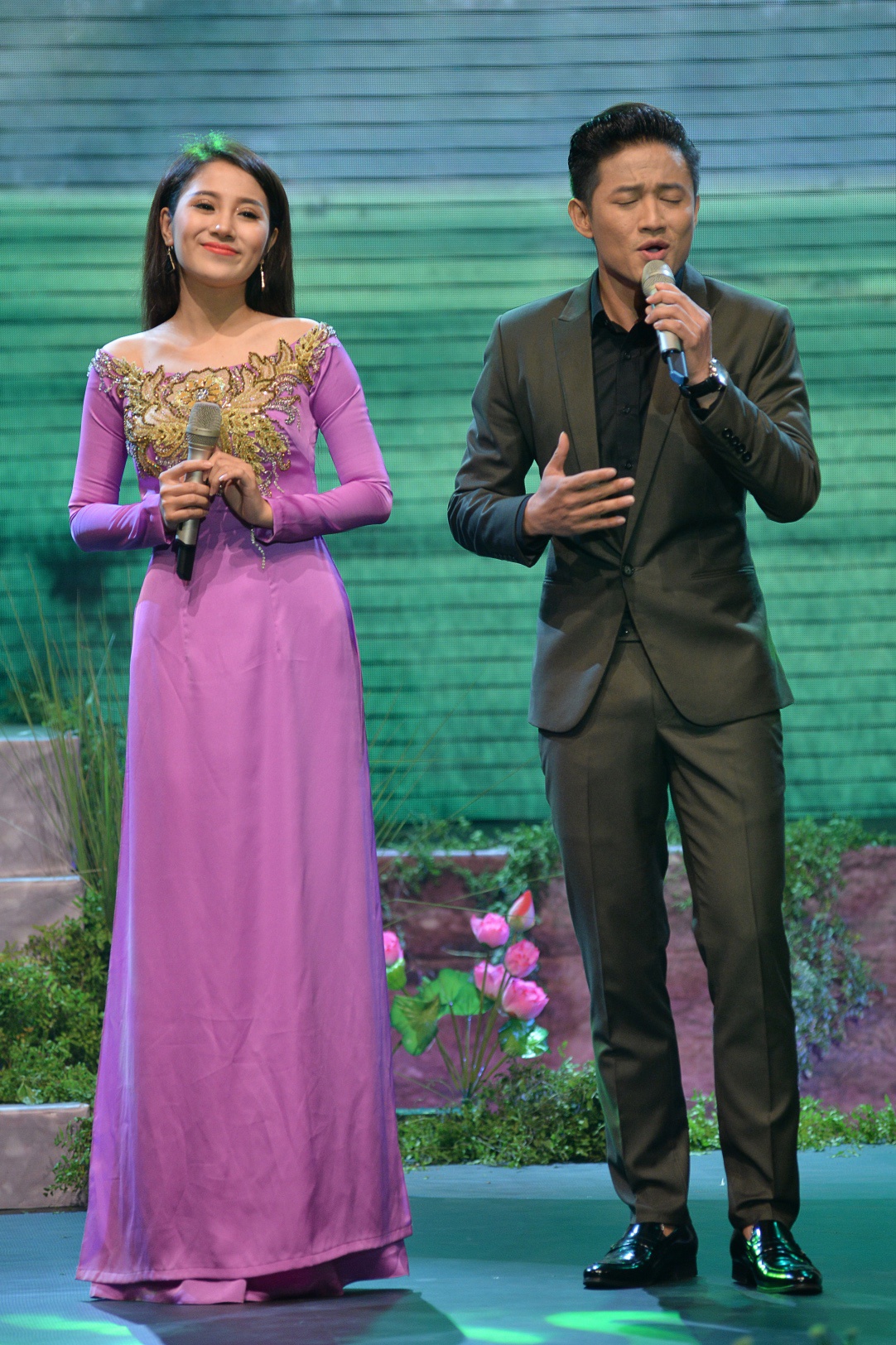 Ho Van Cuong tai Thay loi muon noi anh 10