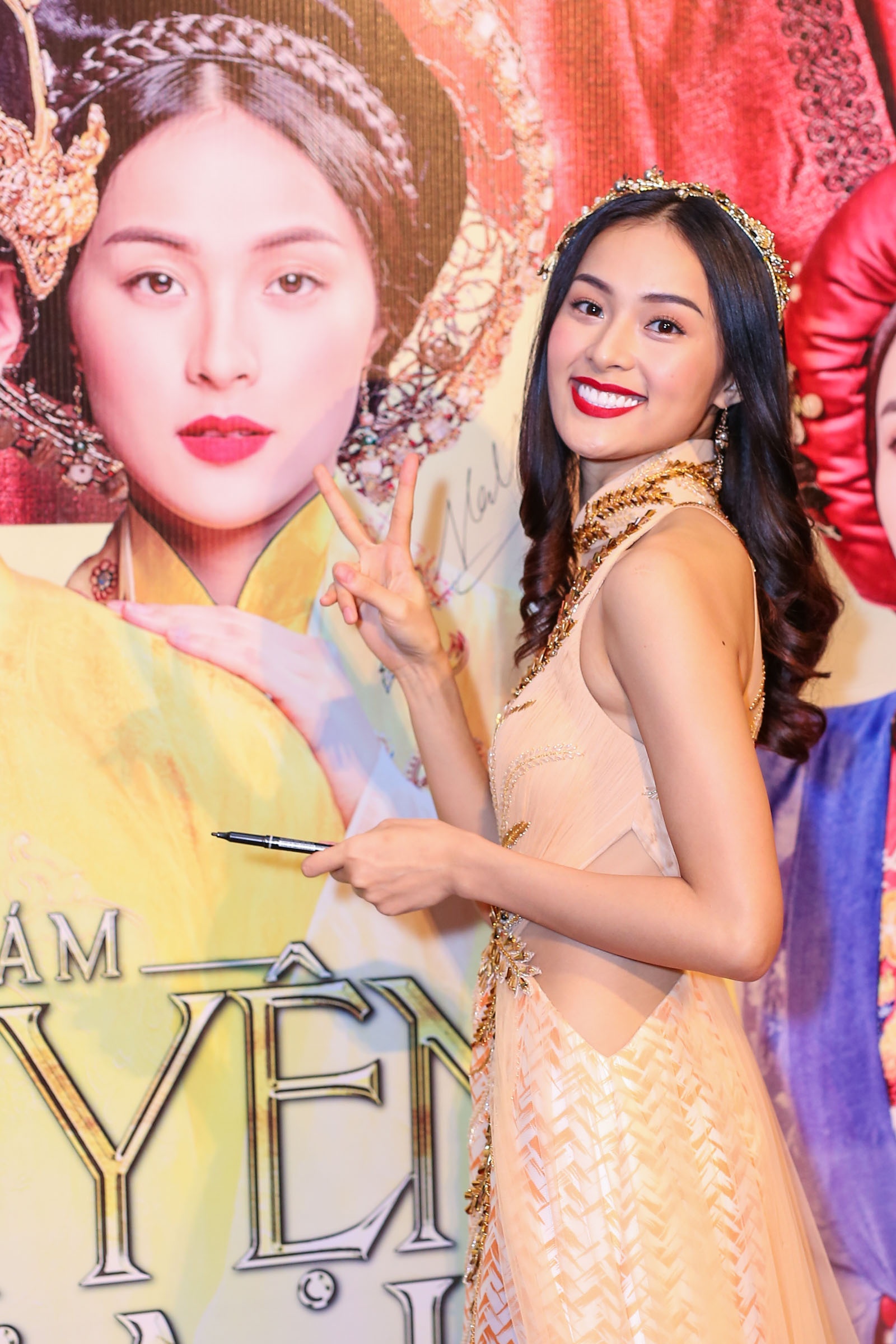 Cuong Do La den ung ho Ha Vi anh 7