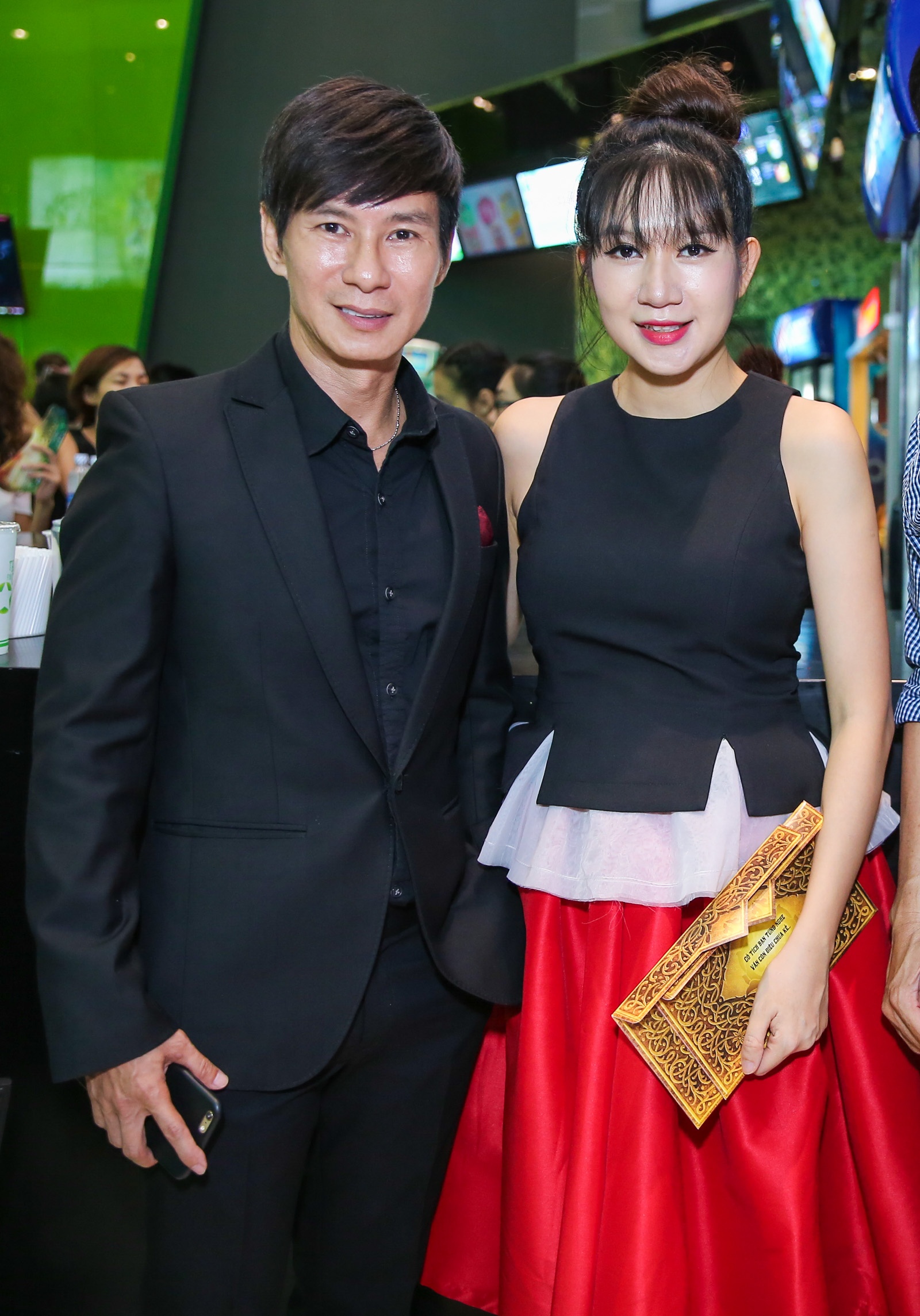 Dàn sao ra mắt Tấm Cám: Chuyện chưa kể ảnh 13 Dan sao ra mat Tam Cam: Chuyen chua ke anh 13