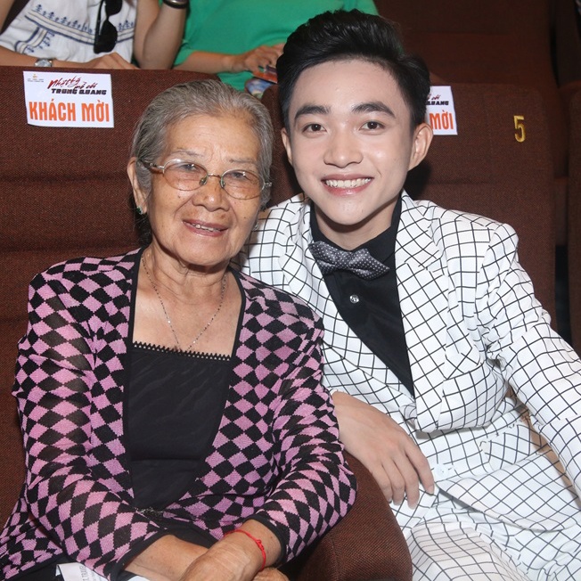 Phim ngan Nhat ky mo coi cua Trung Quang anh 2