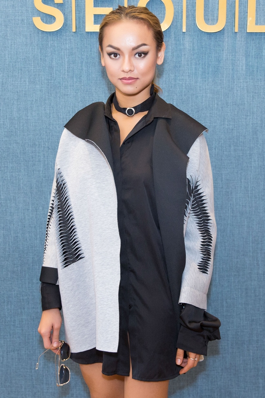 Dan sao di su kien anh 6