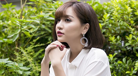 Bich Phuong: 'Dan ong tien mot buoc, toi lui mot buoc' hinh anh