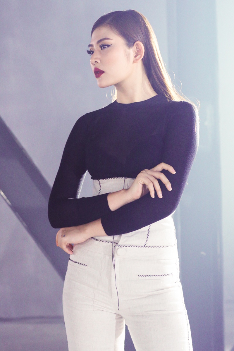 MV Ho Ngoc Ha cung team The Face anh 4