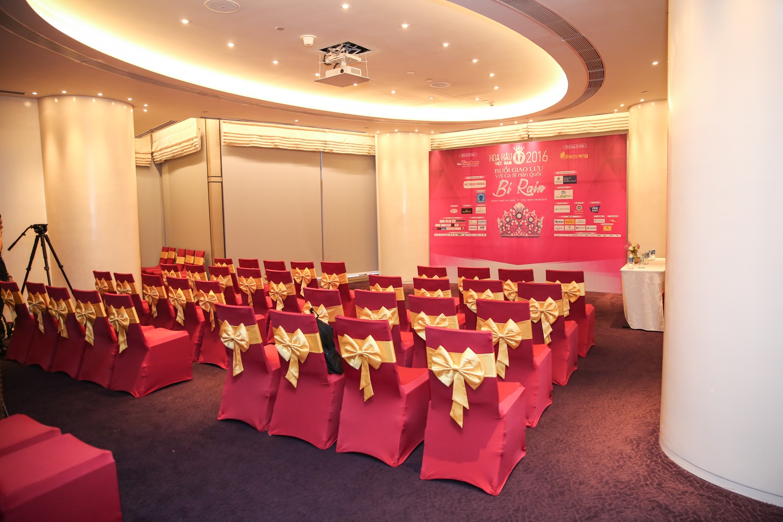 Bi Rain hủy đột ngột hoạt động chụp ảnh ảnh 3 Bi Rain huy dot ngot hoat dong chup anh anh 3