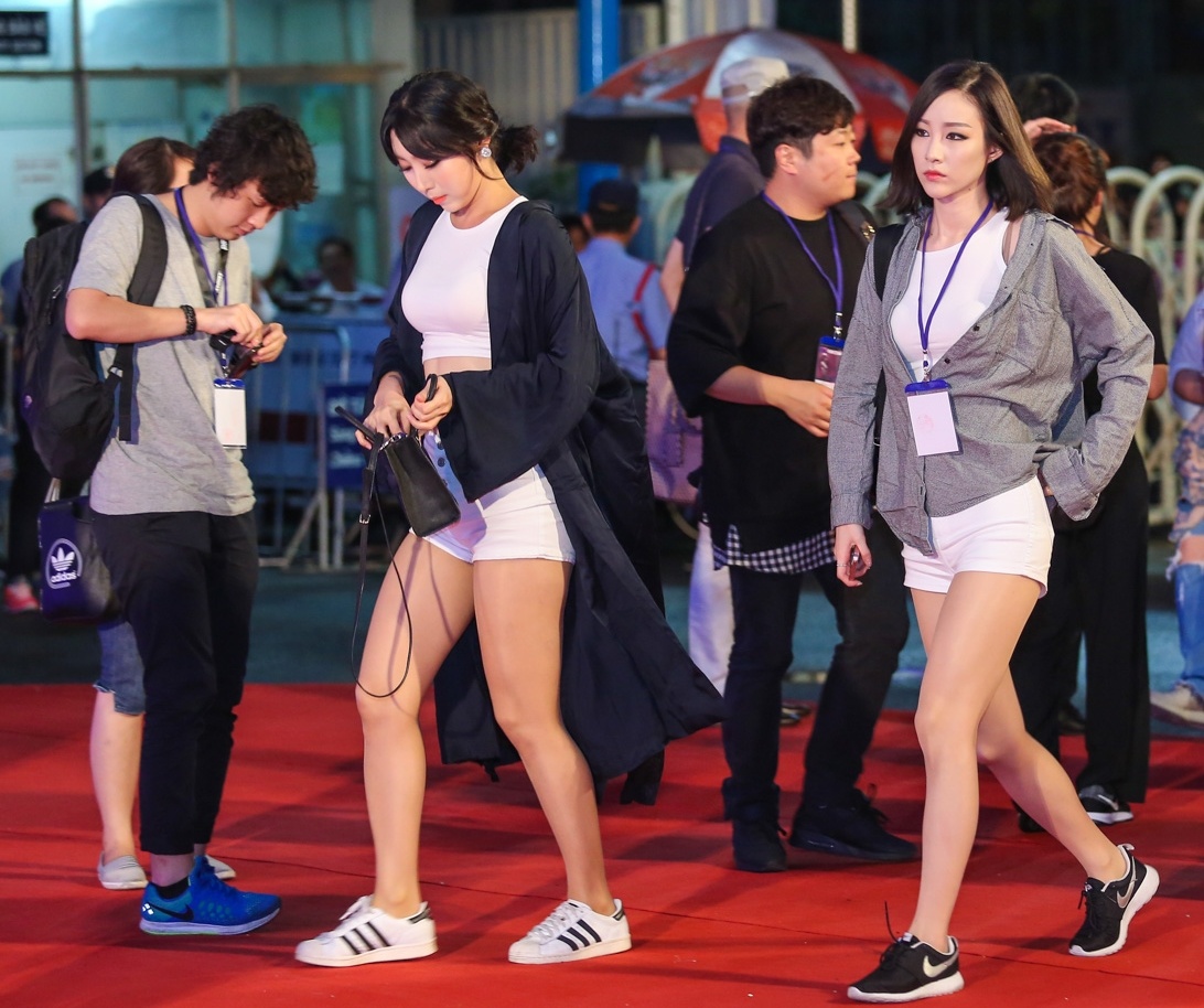 Bi Rain bieu dien tai Hoa hau Viet Nam 2016 anh 6