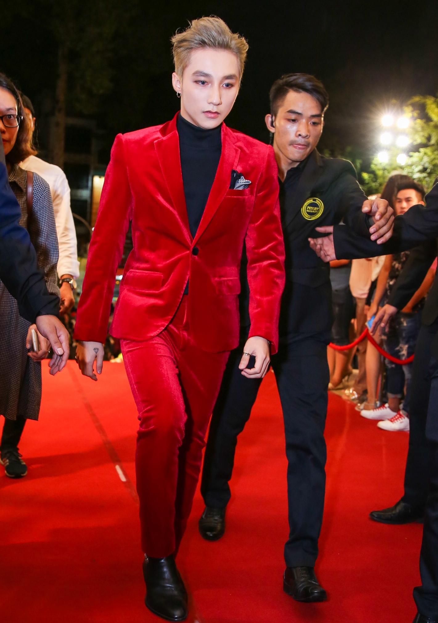 Dàn sao trên thảm đỏ VTV Awards ảnh 2 Dan sao tren tham do VTV Awards anh 2