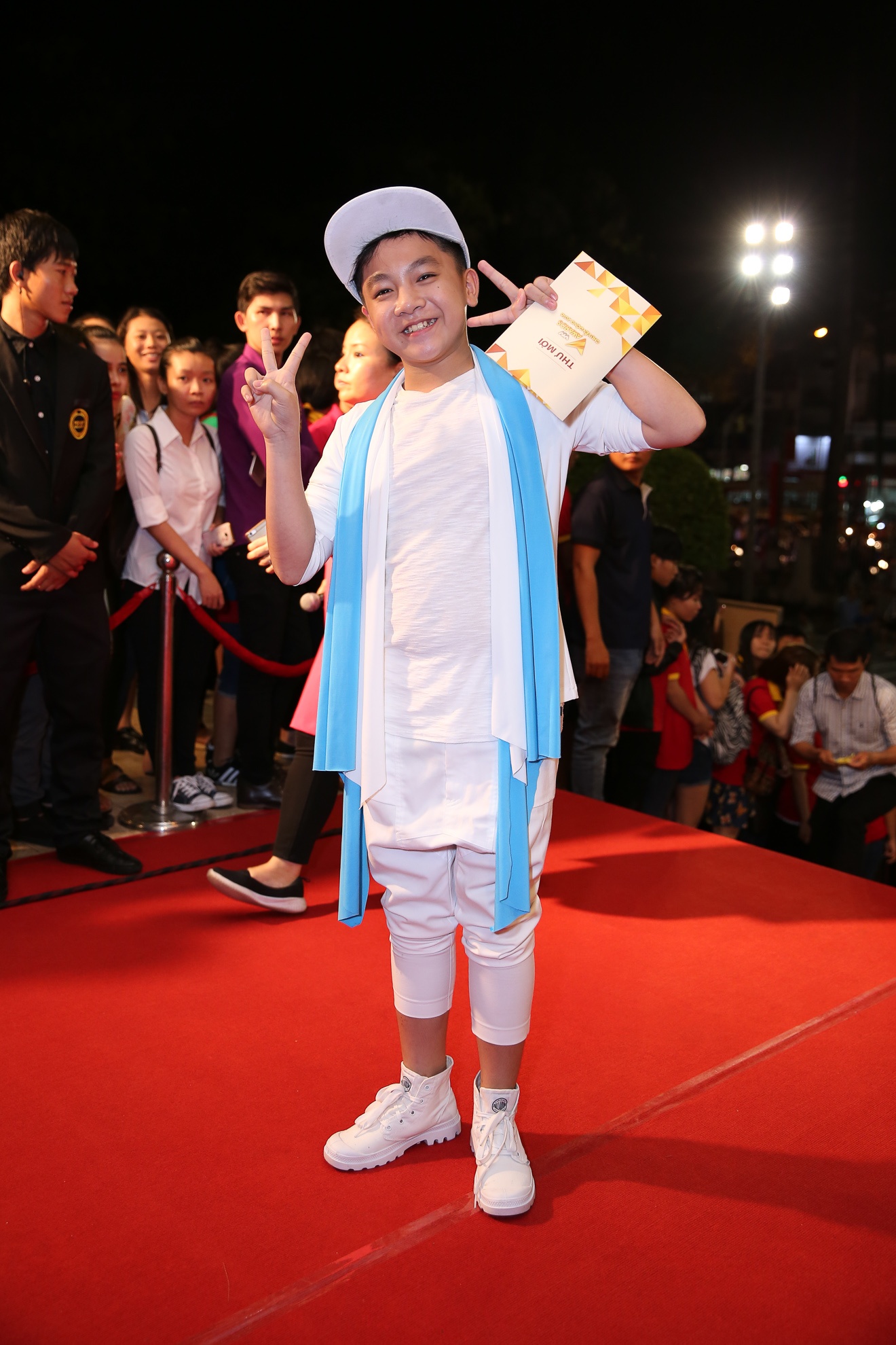 Dàn sao trên thảm đỏ VTV Awards ảnh 17 Dan sao tren tham do VTV Awards anh 17