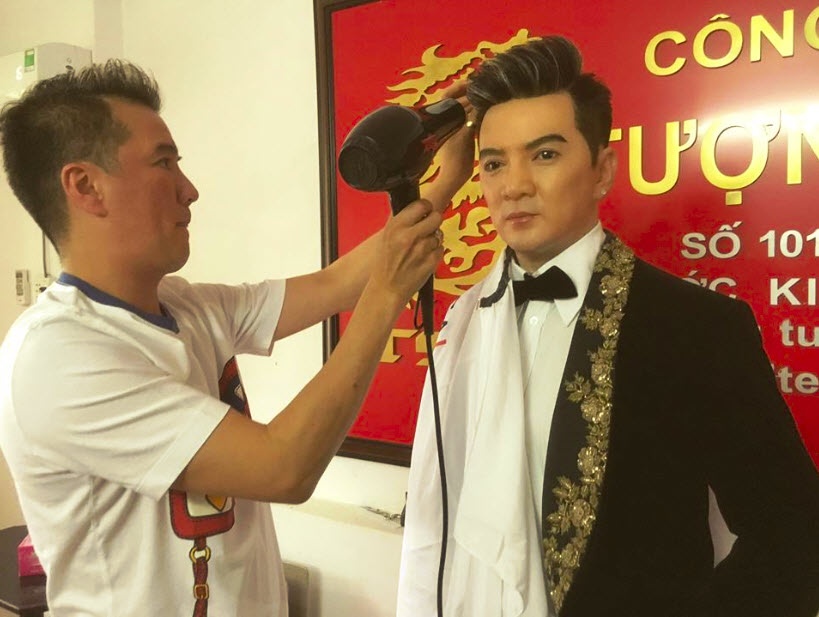 Tượng sáp Đàm Vĩnh Hưng ảnh 1 Tuong sap Dam Vinh Hung anh 1