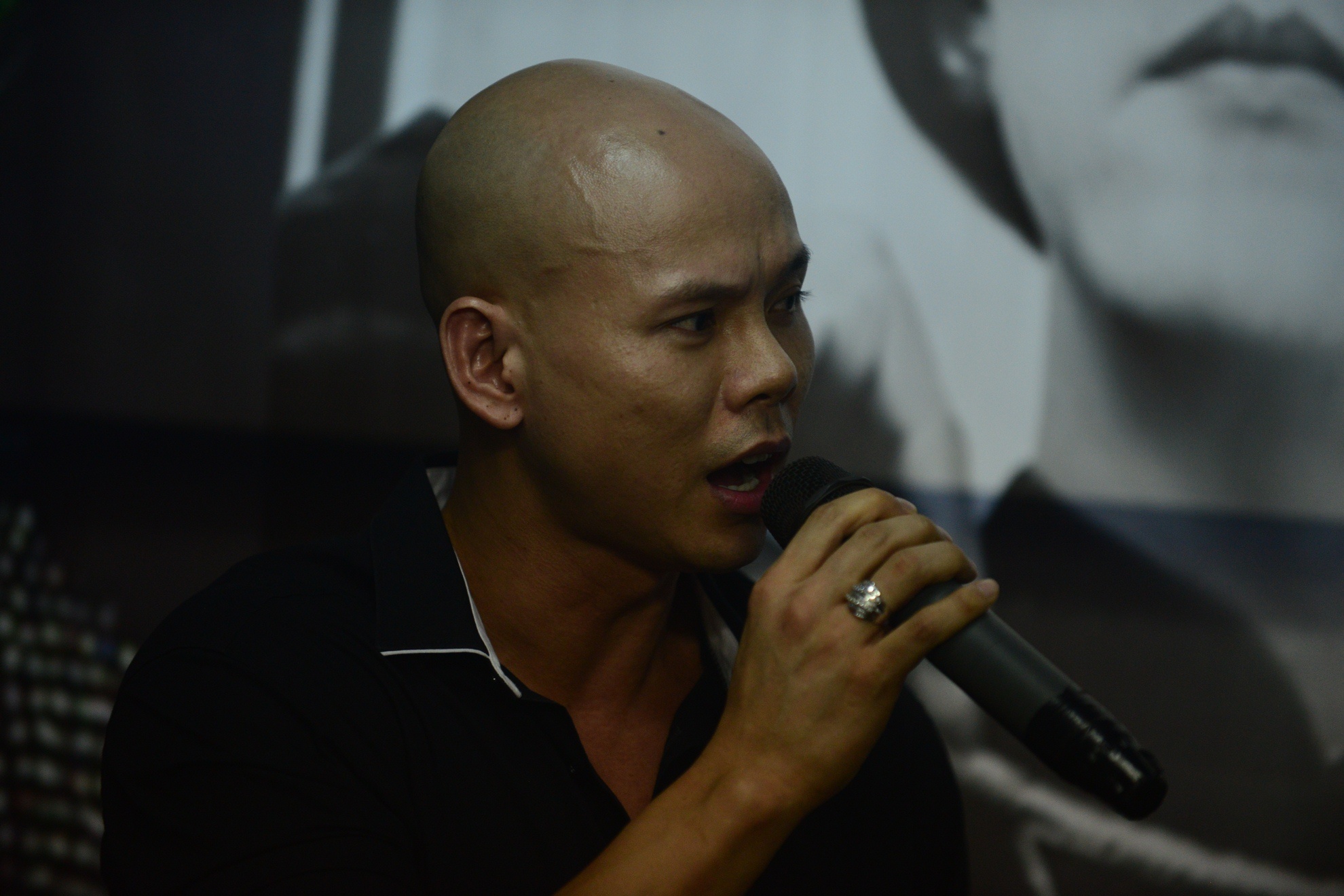 Nghe si hat dua tien Minh Thuan anh 18