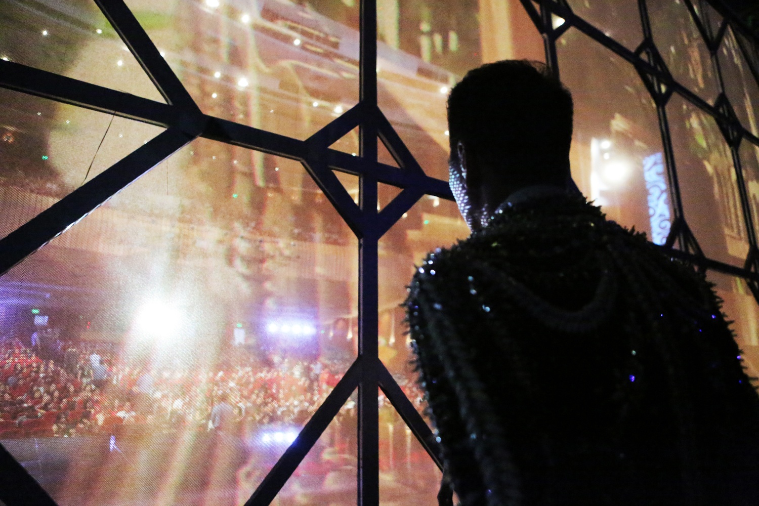 Review Live show Đàm Vĩnh Hưng ảnh 1 Review Live show Dam Vinh Hung anh 1