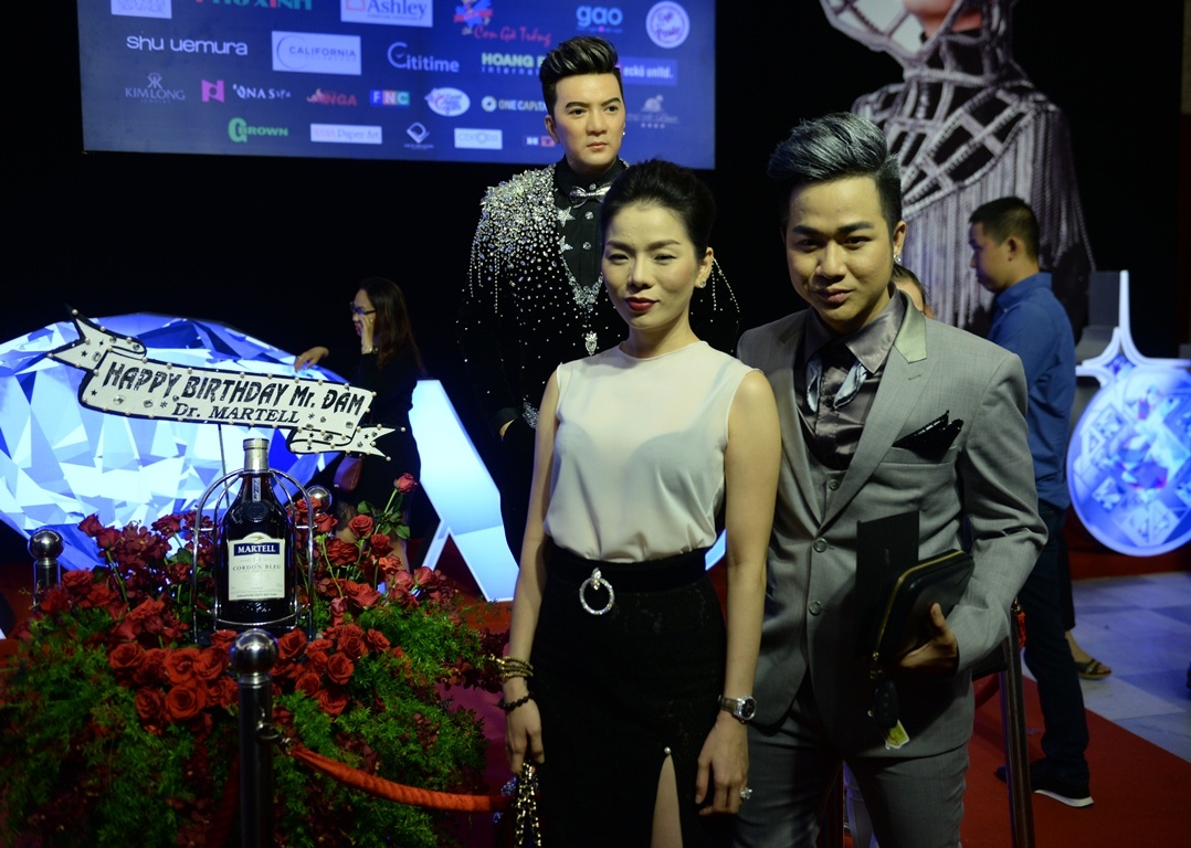 Dàn sao đi xem live show Đàm Vĩnh Hưng ảnh 2 Dan sao di xem live show Dam Vinh Hung anh 2