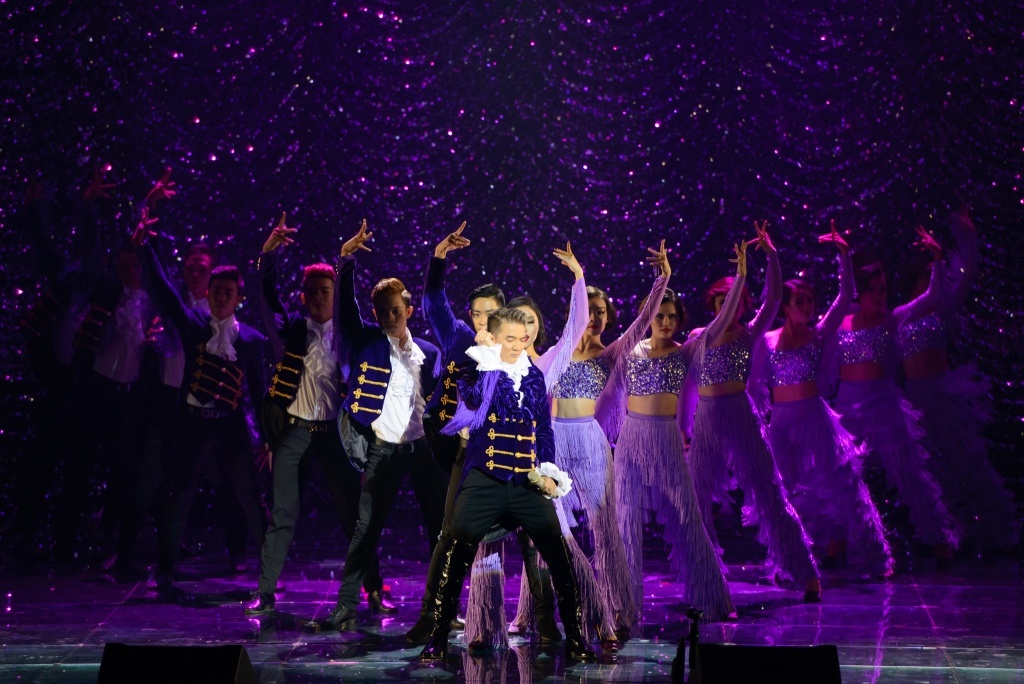 Ho Ngoc Ha hat hit Say tinh cua Dam Vinh Hung anh 5