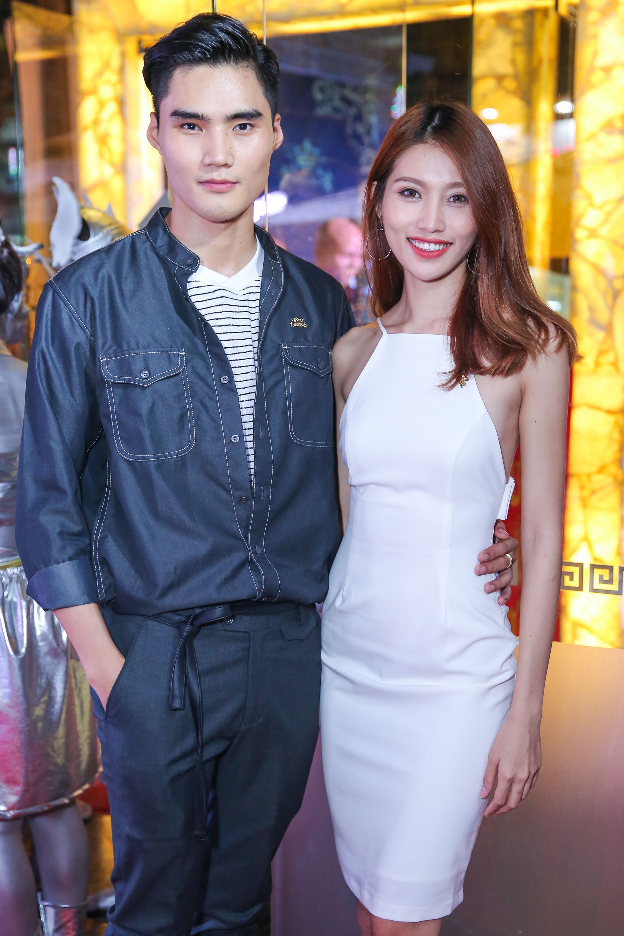 Dan sao chuc mung Nguyen Hong Thuan anh 11