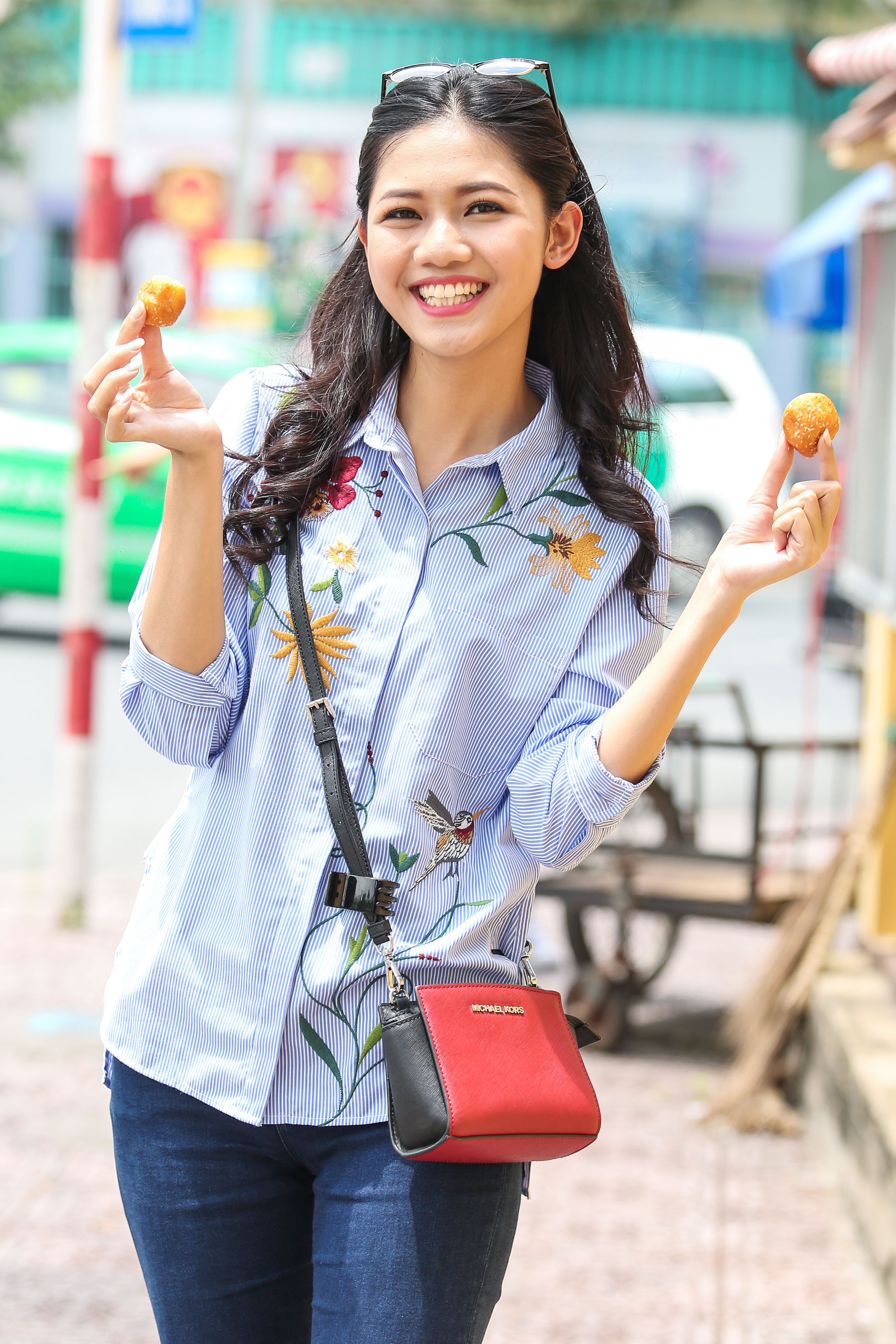 A hau Thanh Tu an qua vat le duong anh 8