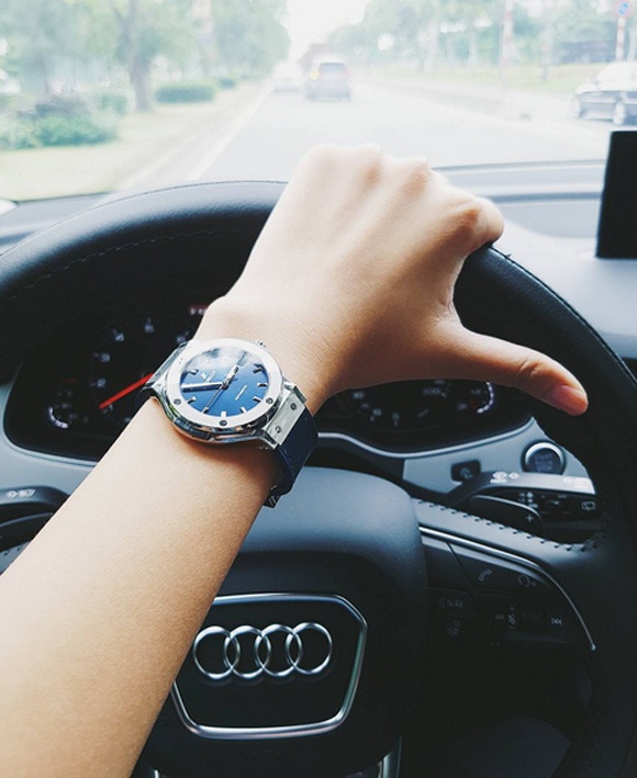 Bo suu tap hang hieu cua Thanh Hang anh 4