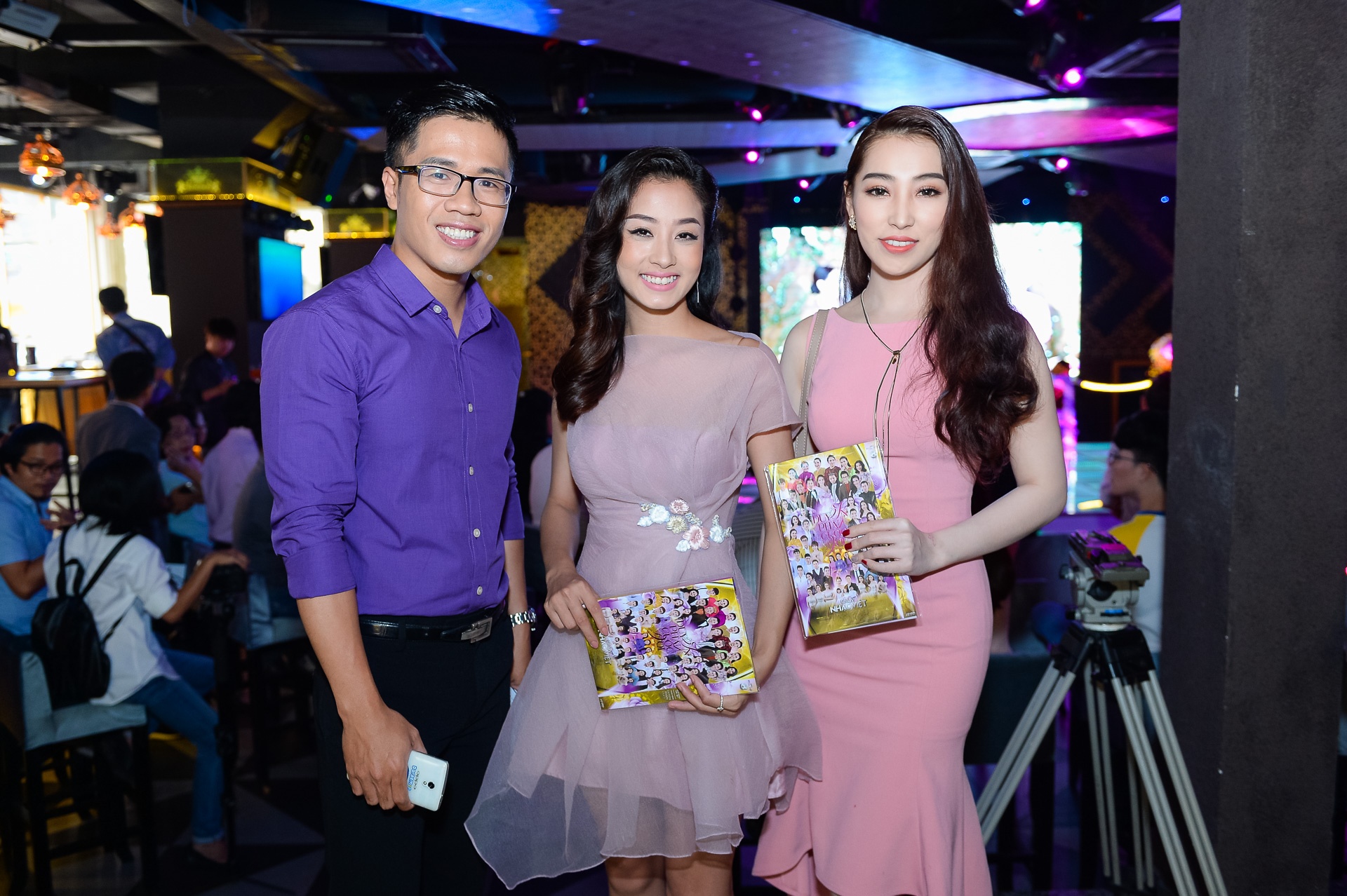 Dan sao hop bao Gala nhac Viet anh 9