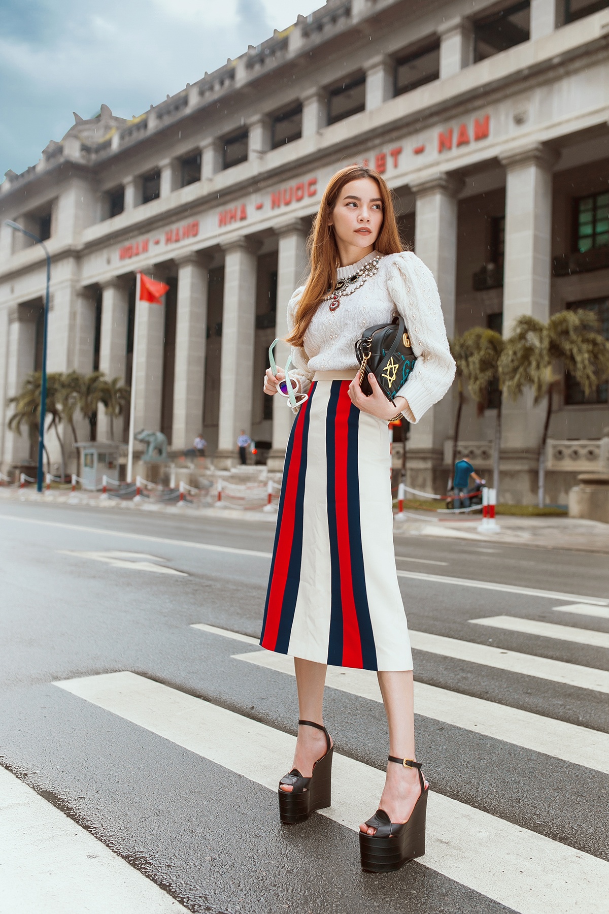 Hồ Ngọc Hà diện đồ Gucci ảnh 1 Ho Ngoc Ha dien do Gucci anh 1