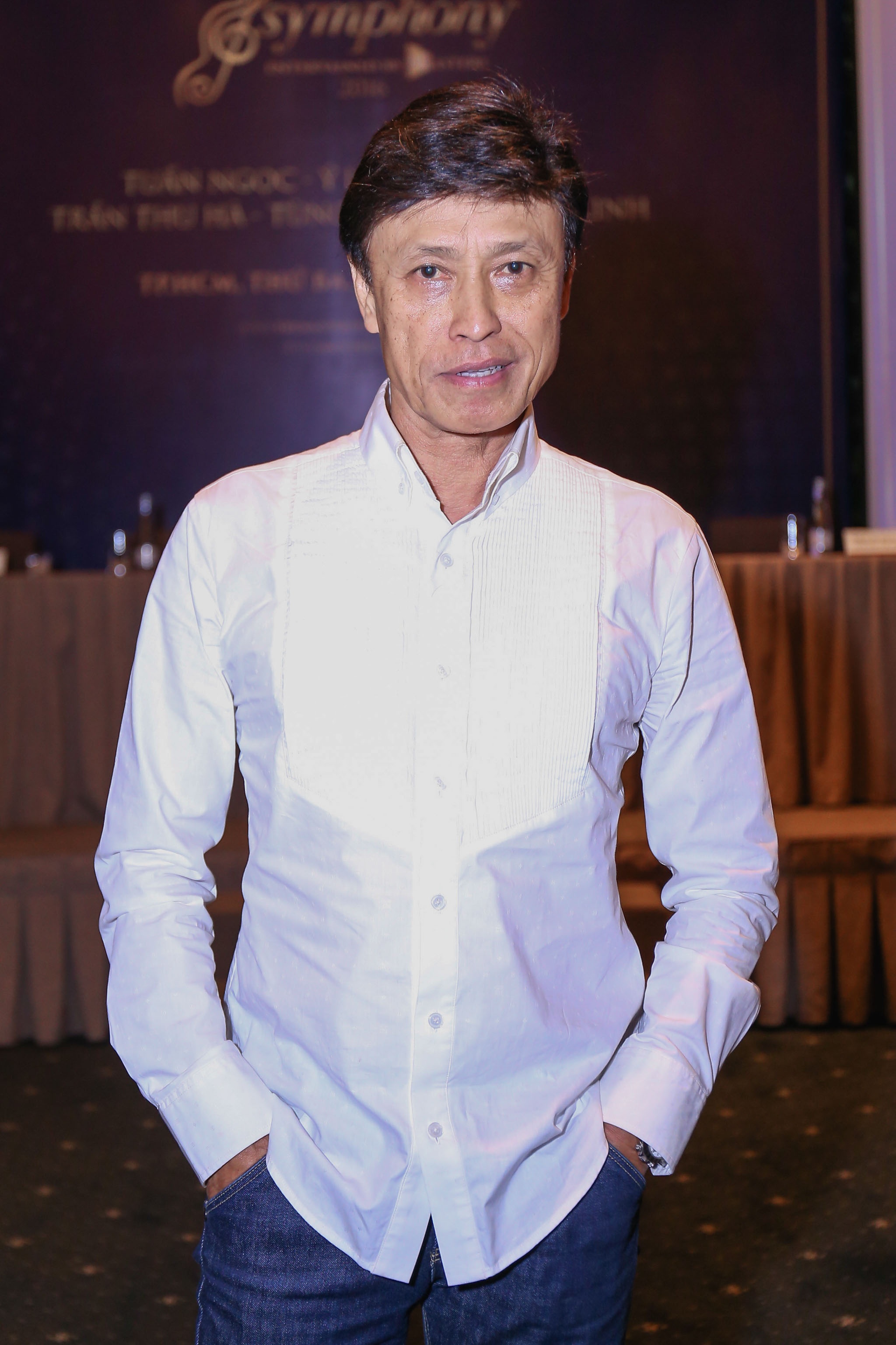 Uyen Linh nan ni duoc hat cung Tuan Ngoc anh 1