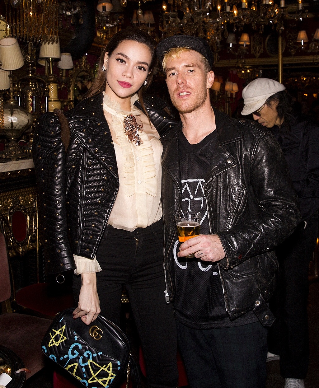 Ho Ngoc Ha tai du trien lam nghe thuat tai Nhat anh 5