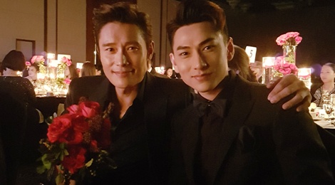 Isaac: 'Toi run khong dung vung khi buoc tren tham do o Han' hinh anh