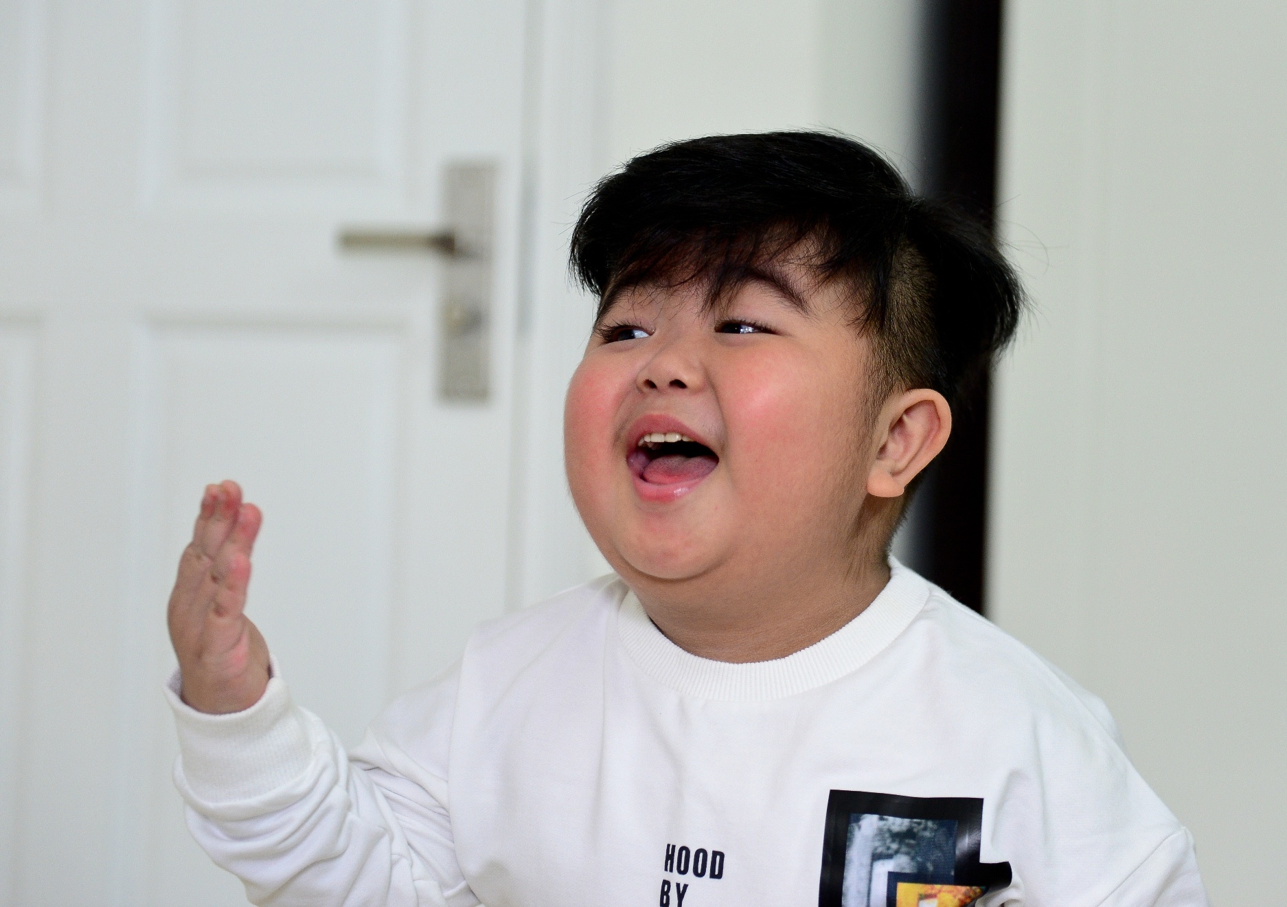 Cuoc song doi thuong cua than dong Tin Tin anh 1