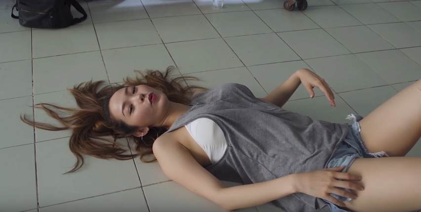 Minh Hang khoe phong ngu hoanh trang anh 8