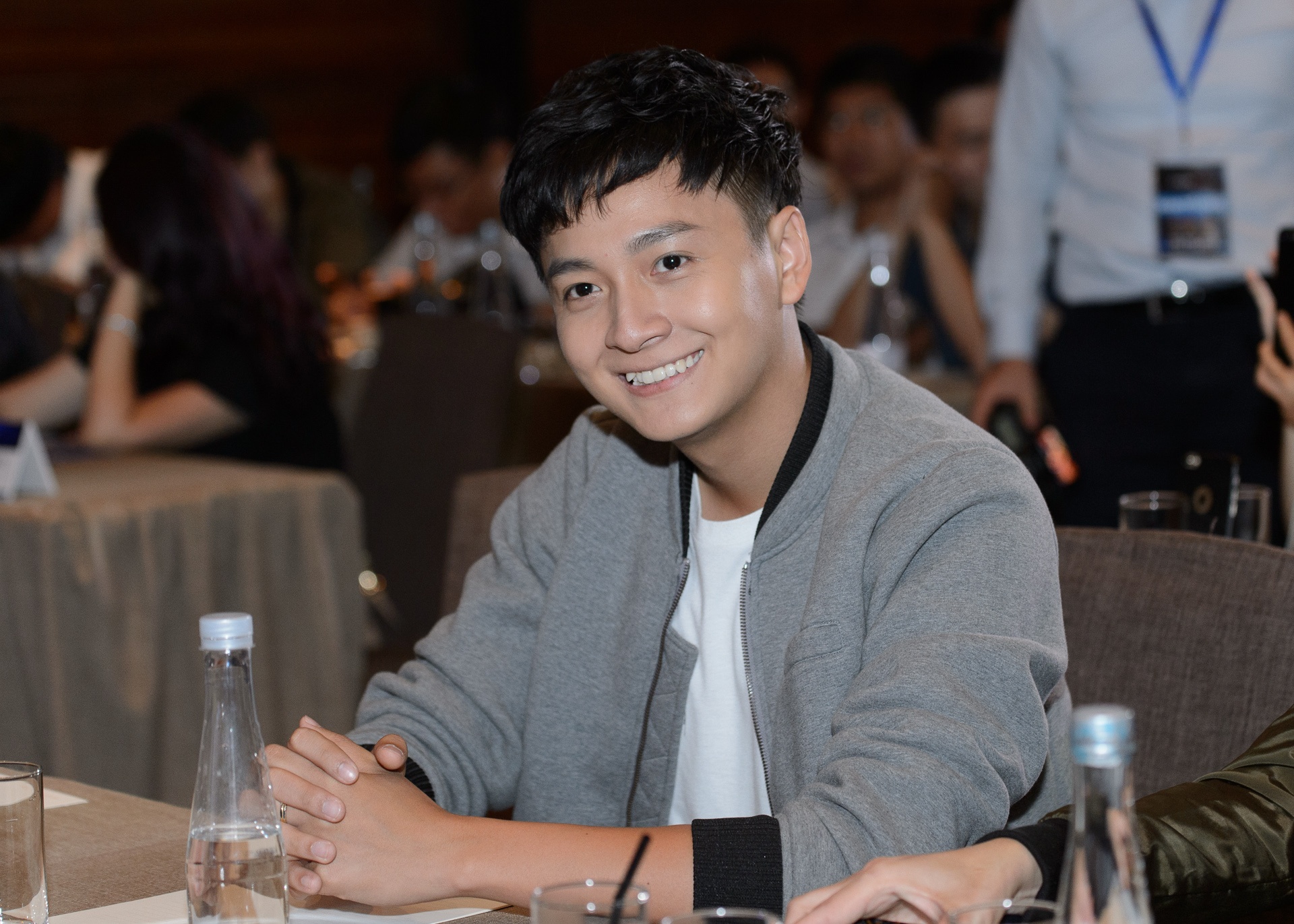 Live show ky niem 8 nam ca hat cua Noo Phuoc Thinh anh 6