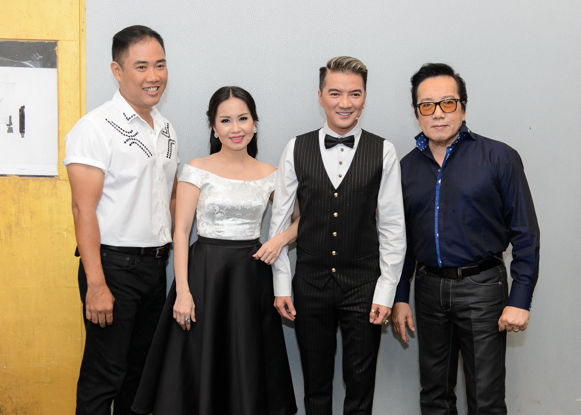 Dam Vinh Hung trang diem cho chong Cam Ly anh 5