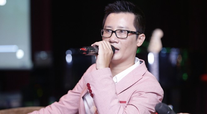 Hoang Bach san sang danh ke hanh hung phu nu o Noi Bai hinh anh