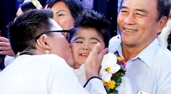 Than dong Tin Tin dang quang Nguoi hung ti hon 2016 hinh anh