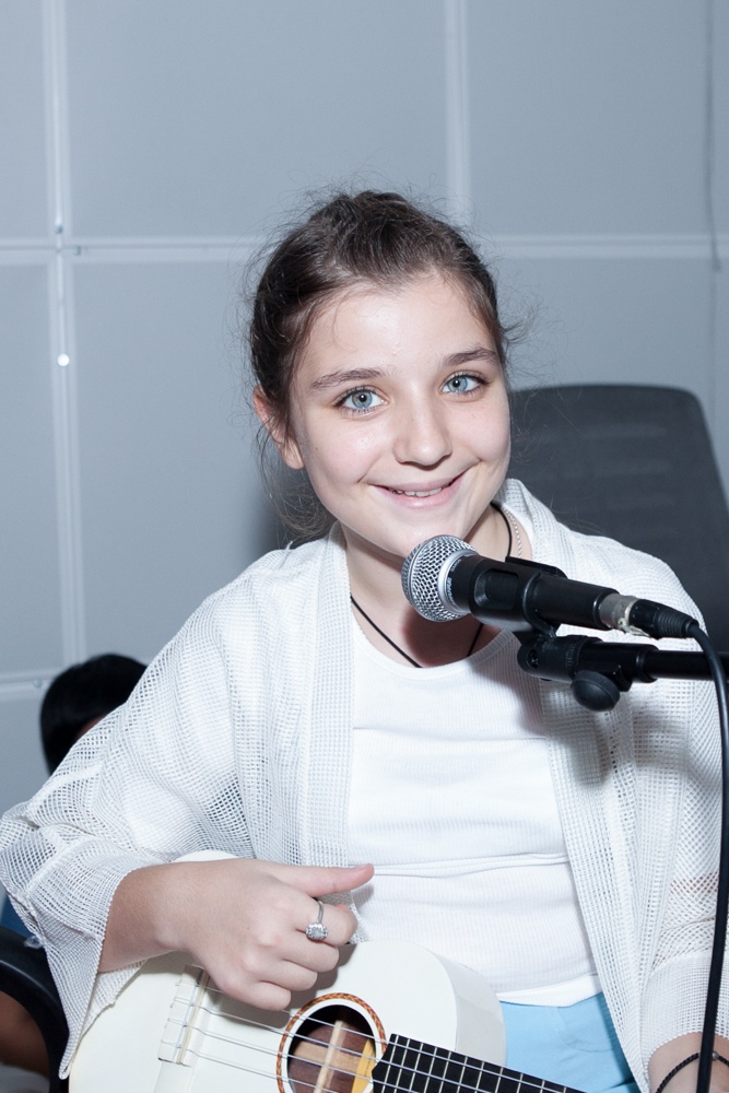 Milana quay lại đêm Chung Kết The Voice Kids 2016. ảnh 1 Milana quay lai dem Chung Ket The Voice Kids 2016. anh 1