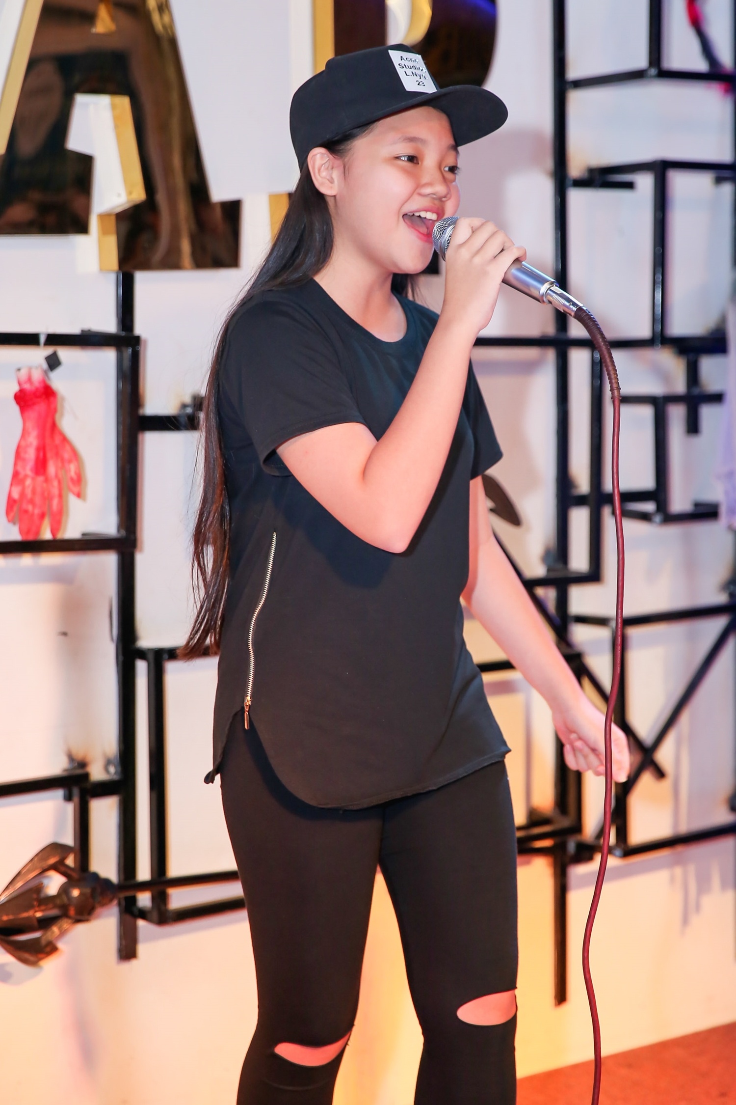 Tin Tin nhay mua nhu nguoi lon anh 9