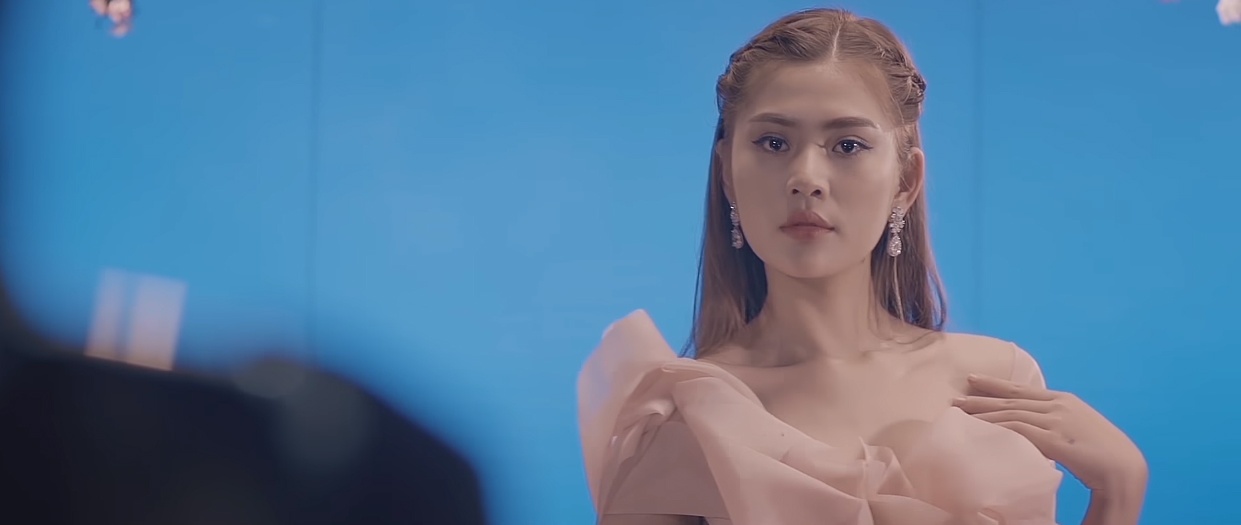 Dan sao Viet dong phim ngan cho Ho Ngoc Ha anh 8