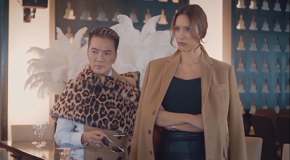 Dam Vinh Hung 'cach mat' Ho Ngoc Ha trong phim ngan hinh anh