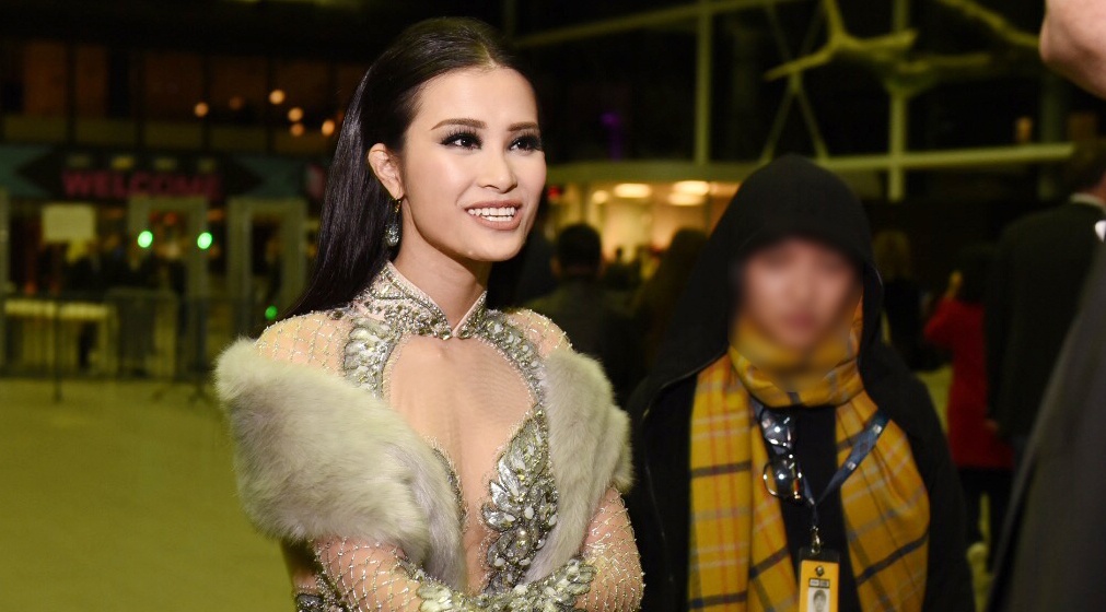 Dong Nhi se dat cup MTV EMA tai phong ngu hinh anh