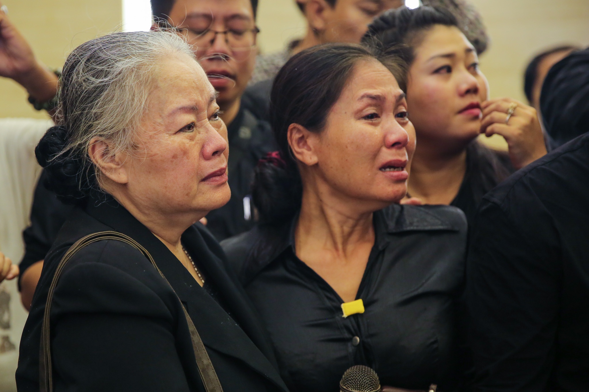 Nghe si tien dua sau nu Ut Bach Lan ve noi an nghi anh 14