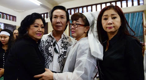 NSND Kim Cuong, Vu Linh khoc luc dua tien sau nu Ut Bach Lan hinh anh